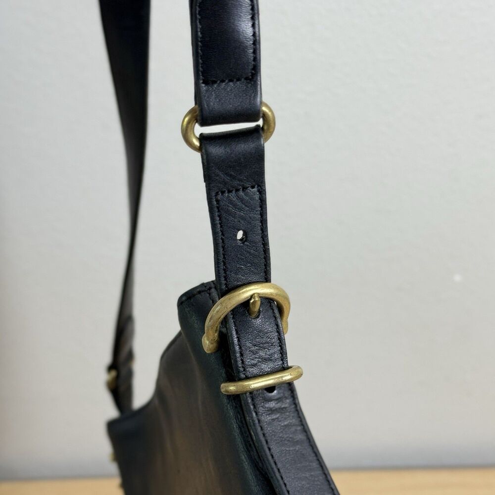 Vintage Coach Equestrian Slim Bucket Bag 9806 Shoulder Bag Black Leather Slouch - Picture 8 of 15